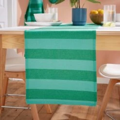Elements Sutton Stripe Table Runner -Elements 30893252 alt01