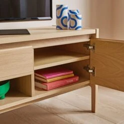 Elements Holmes Extra Wide TV Unit For TVs Up To 80", Oak -Elements 30893746 alt04