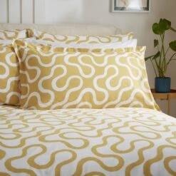 Elements Wiggins Wiggle Ochre Oxford Pillowcase -Elements 30902456 alt02